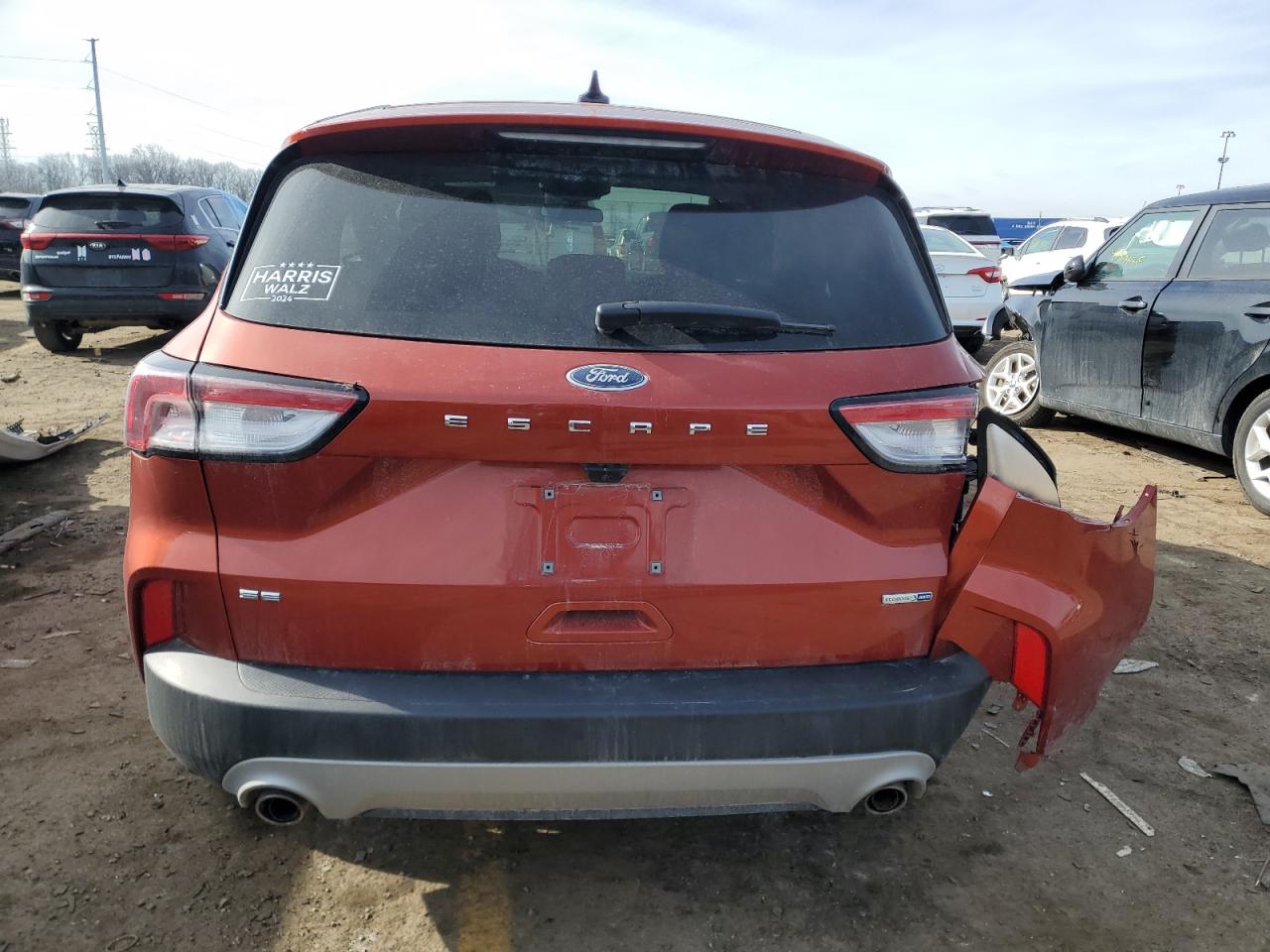 2020 Ford Escape - Image 6