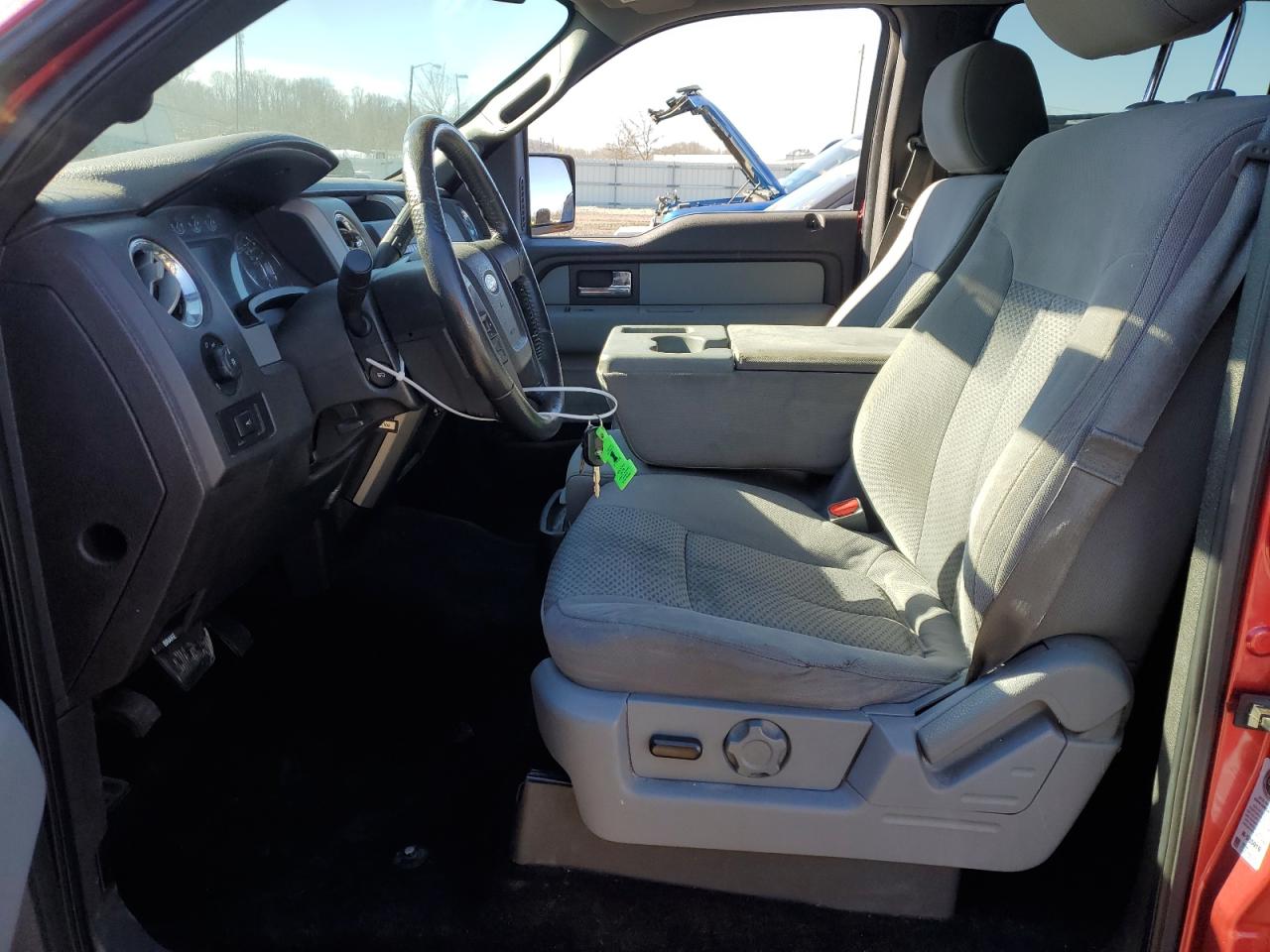 2012 Ford F-150 - Image 7