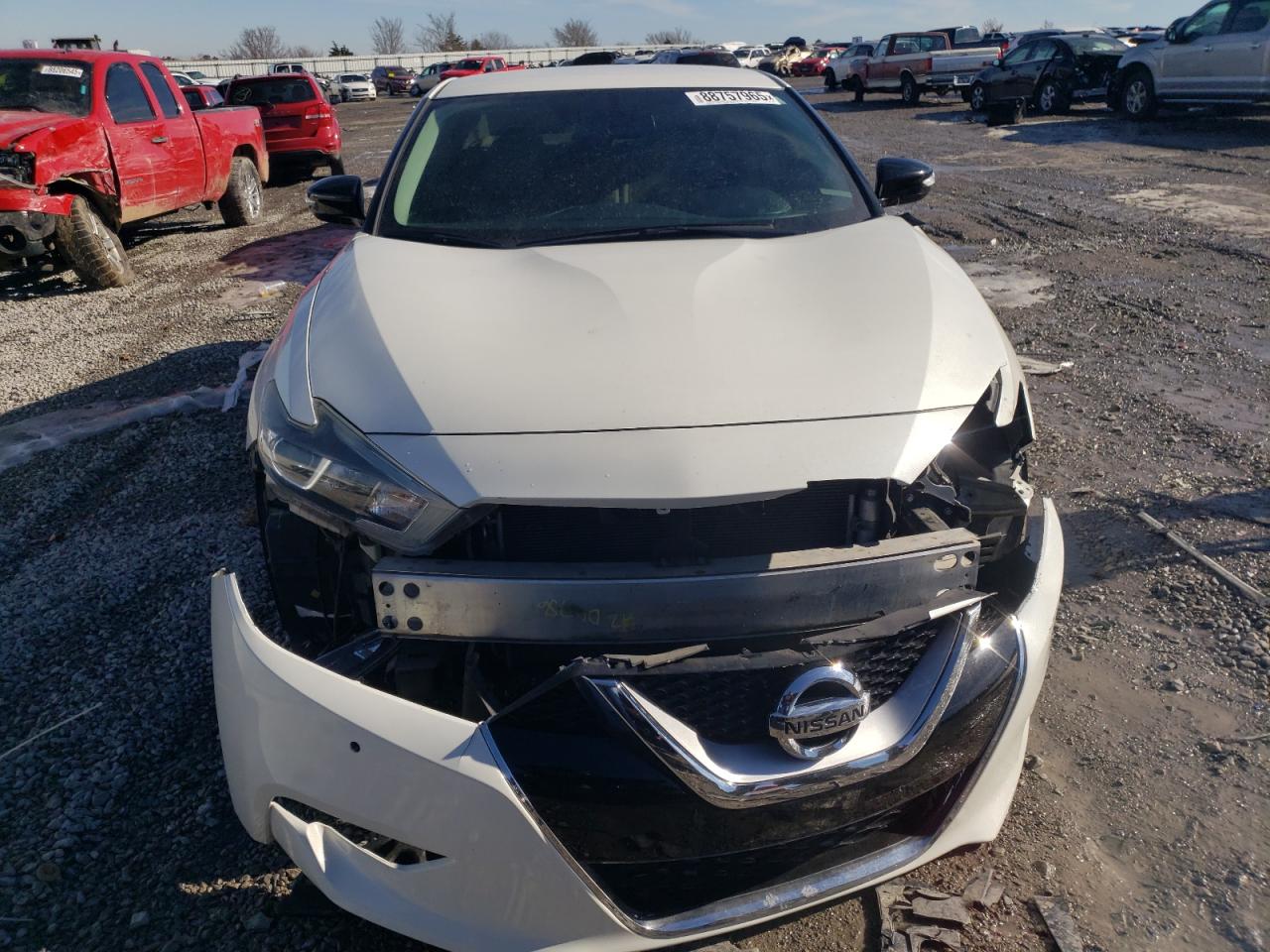 2017 Nissan Maxima - Image 5