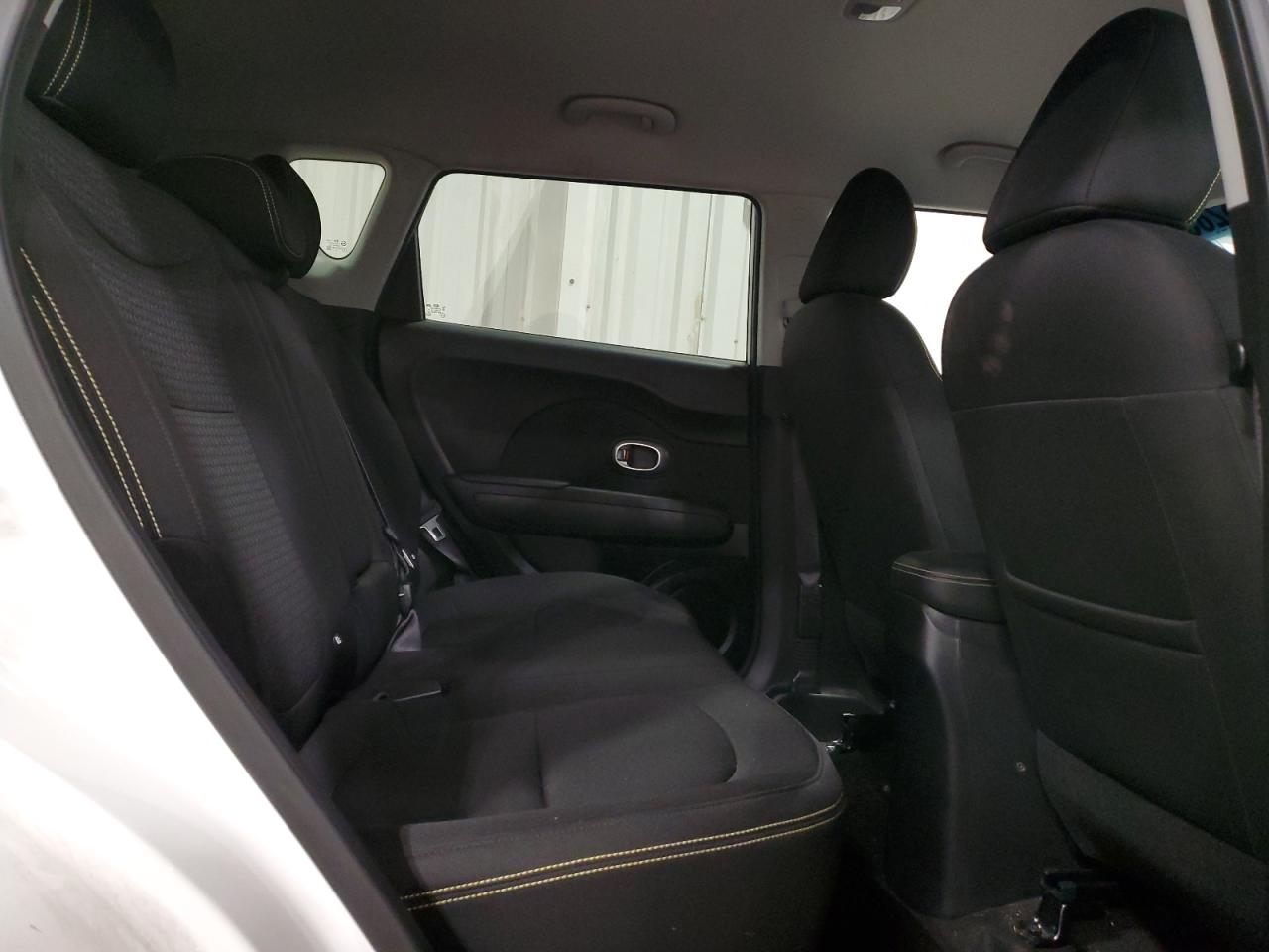 2015 Kia Soul - Image 10
