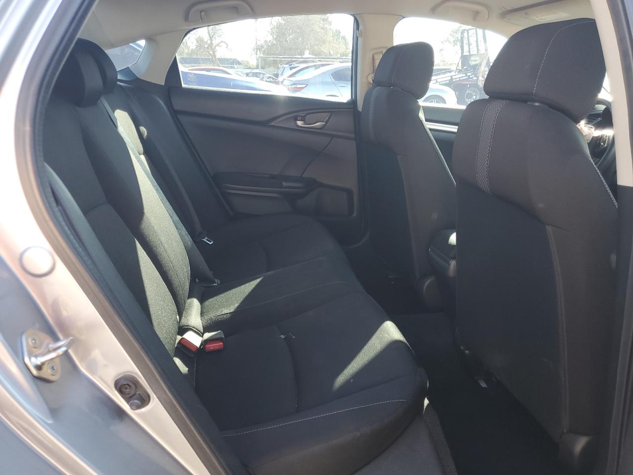 2019 Honda Civic - Image 10