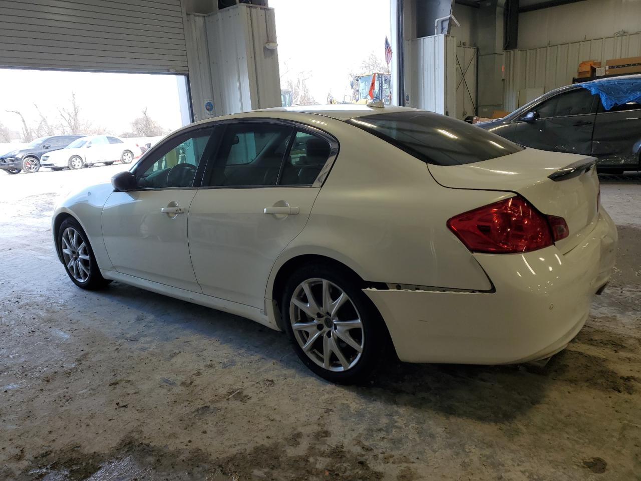 2013 Infiniti G - Image 2