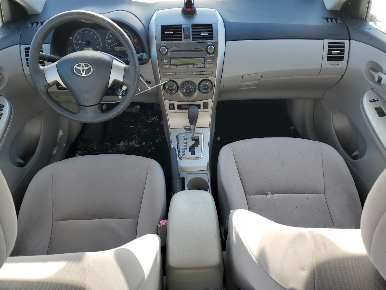 2011 Toyota Corolla - Image 8