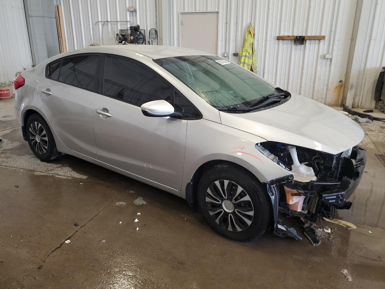 2015 Kia Forte - Image 4