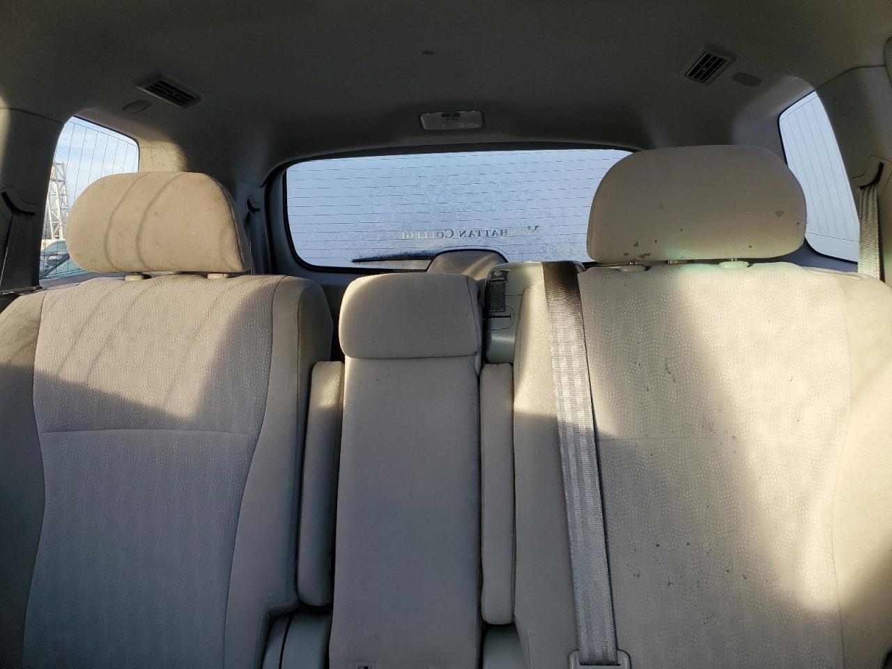 2013 Toyota Highlander - Image 10