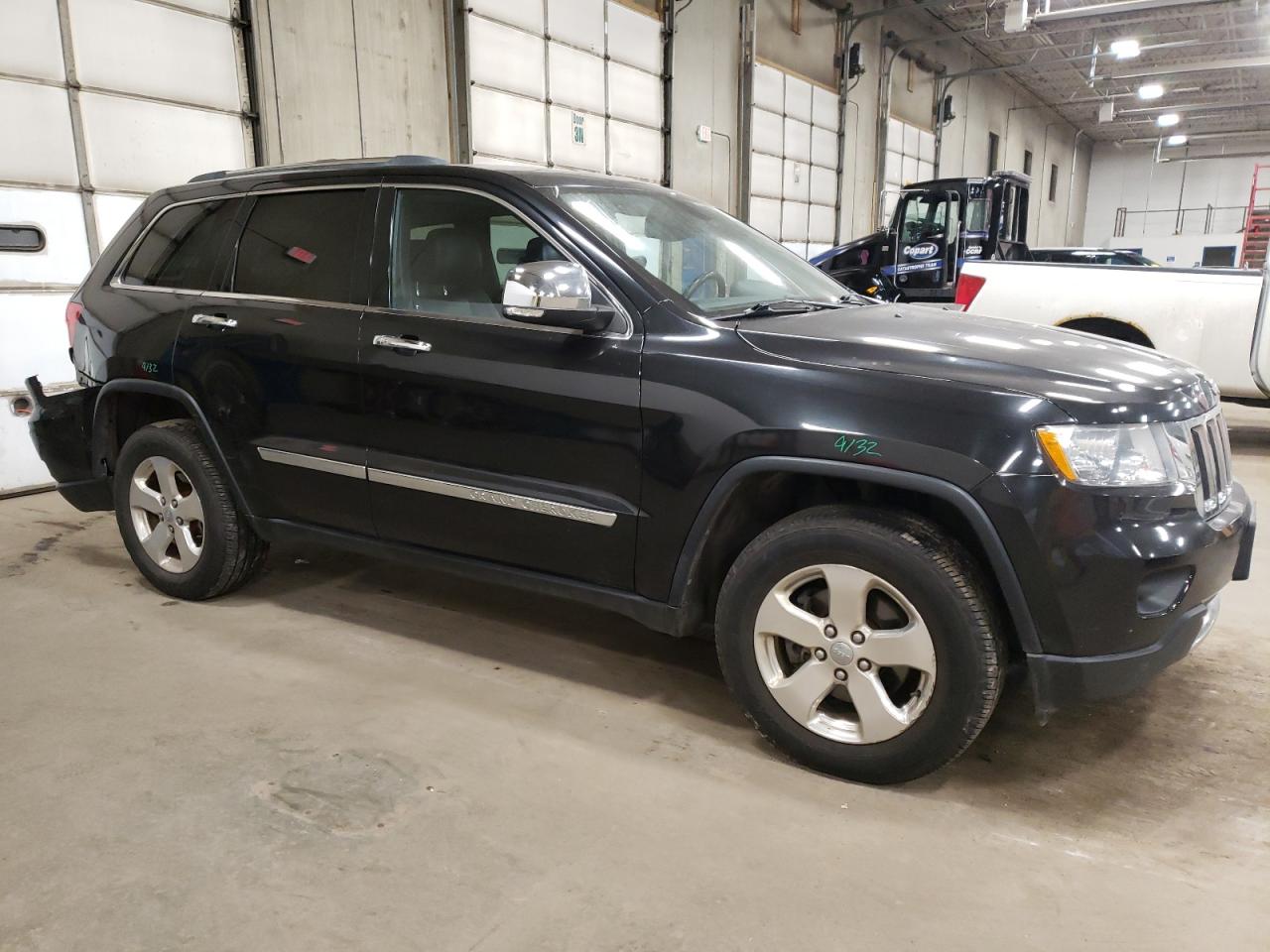 2012 Jeep Grand Cherokee - Image 4
