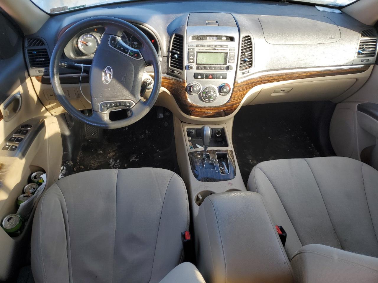 2012 Hyundai Santa Fe - Image 8