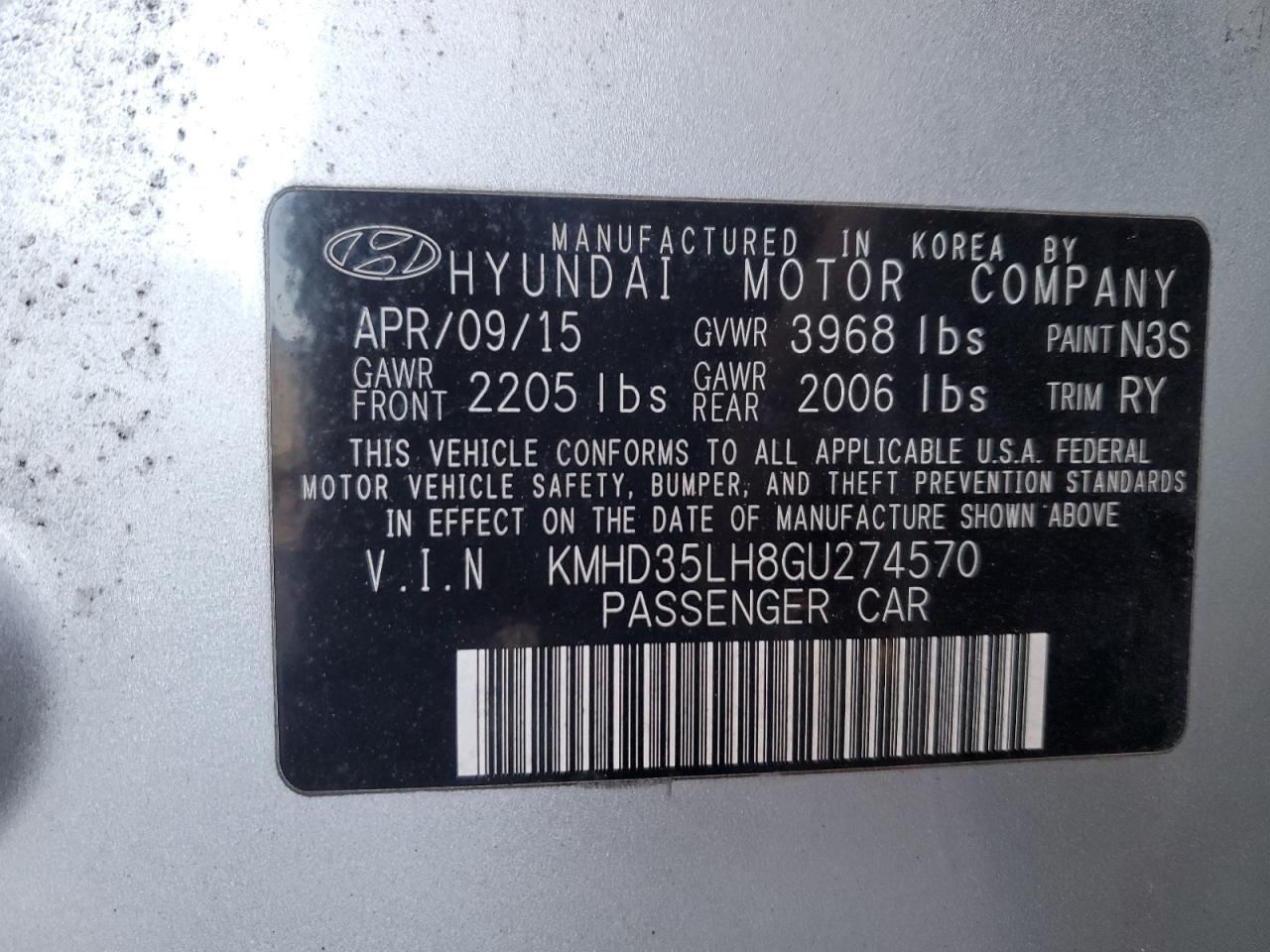 2016 Hyundai Elantra - Image 12