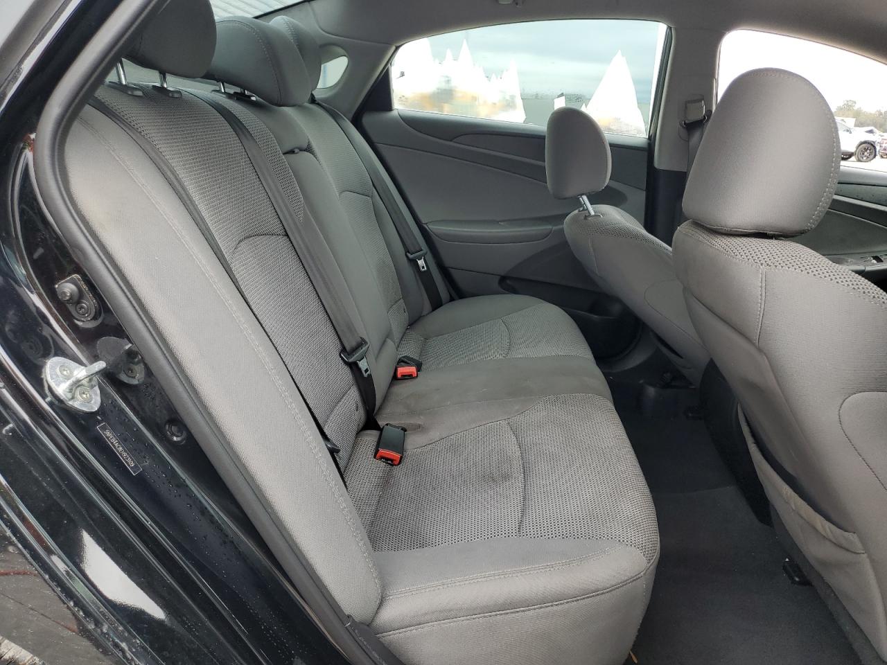2014 Hyundai Sonata - Image 10