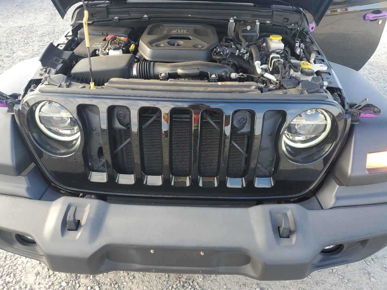 2020 Jeep Wrangler - Image 11