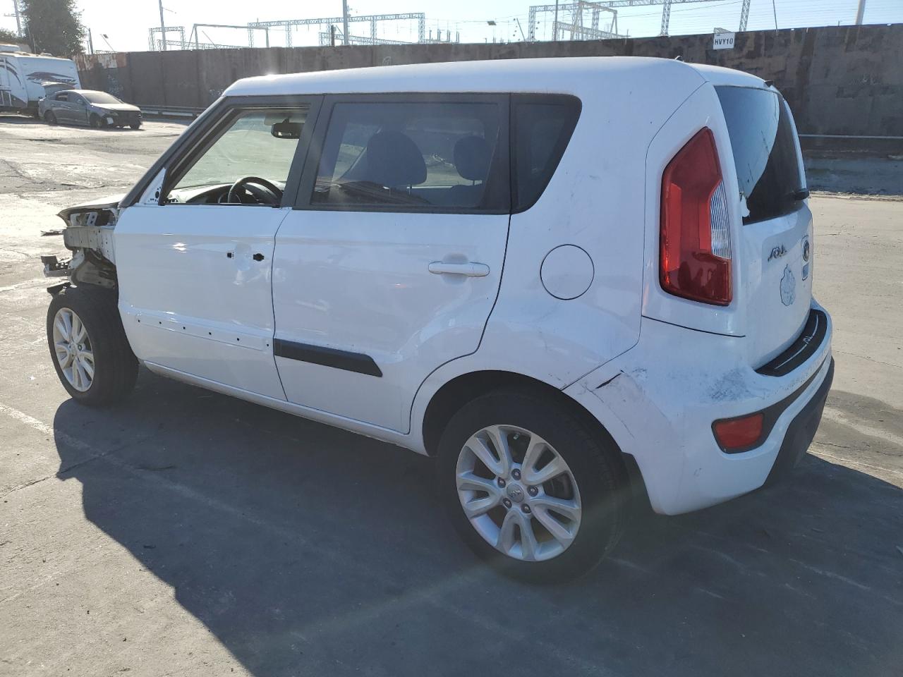 VIN KNDJT2A67D7760000 2013 KIA SOUL no.2