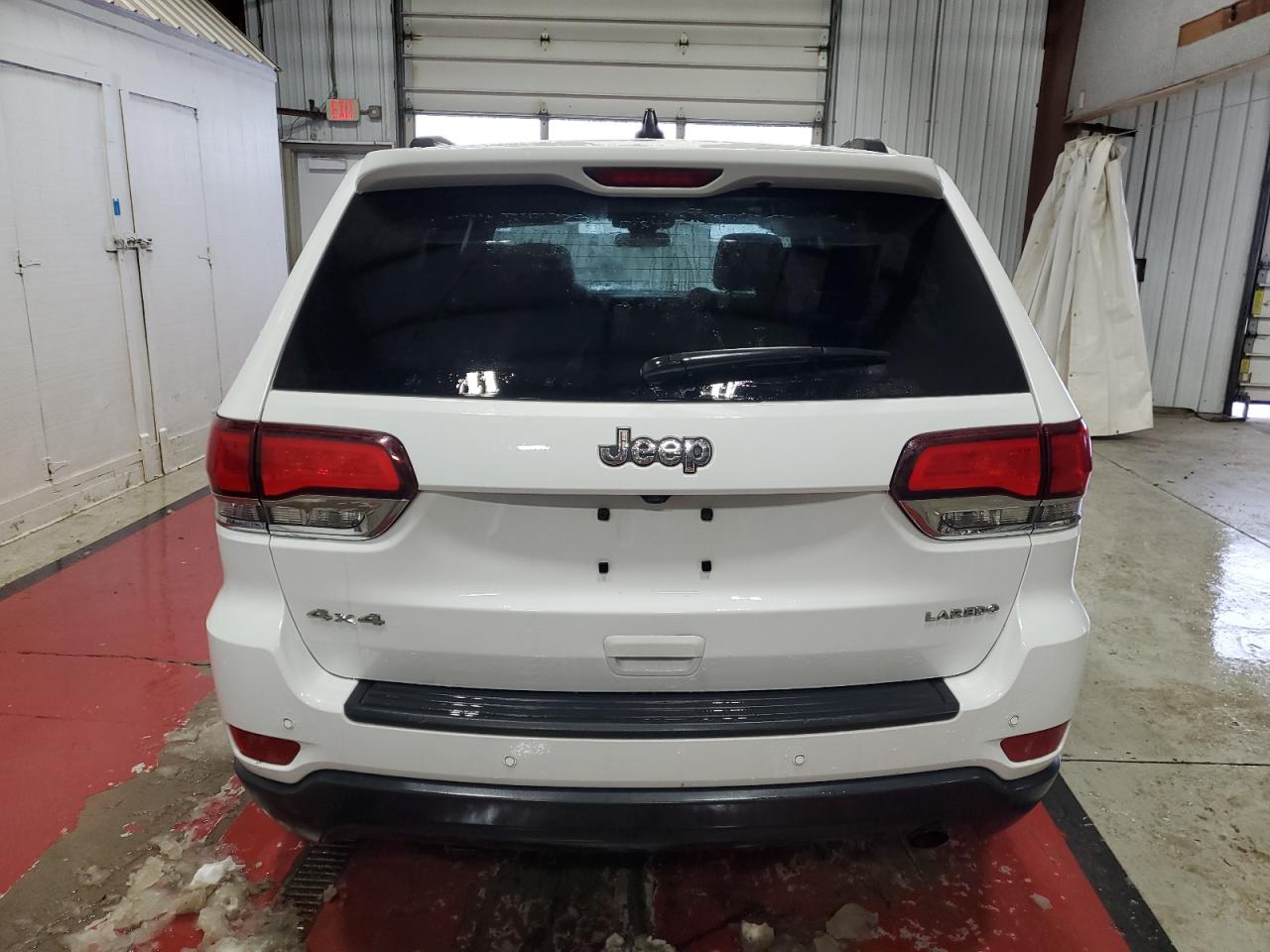 2020 Jeep Grand Cherokee - Image 6