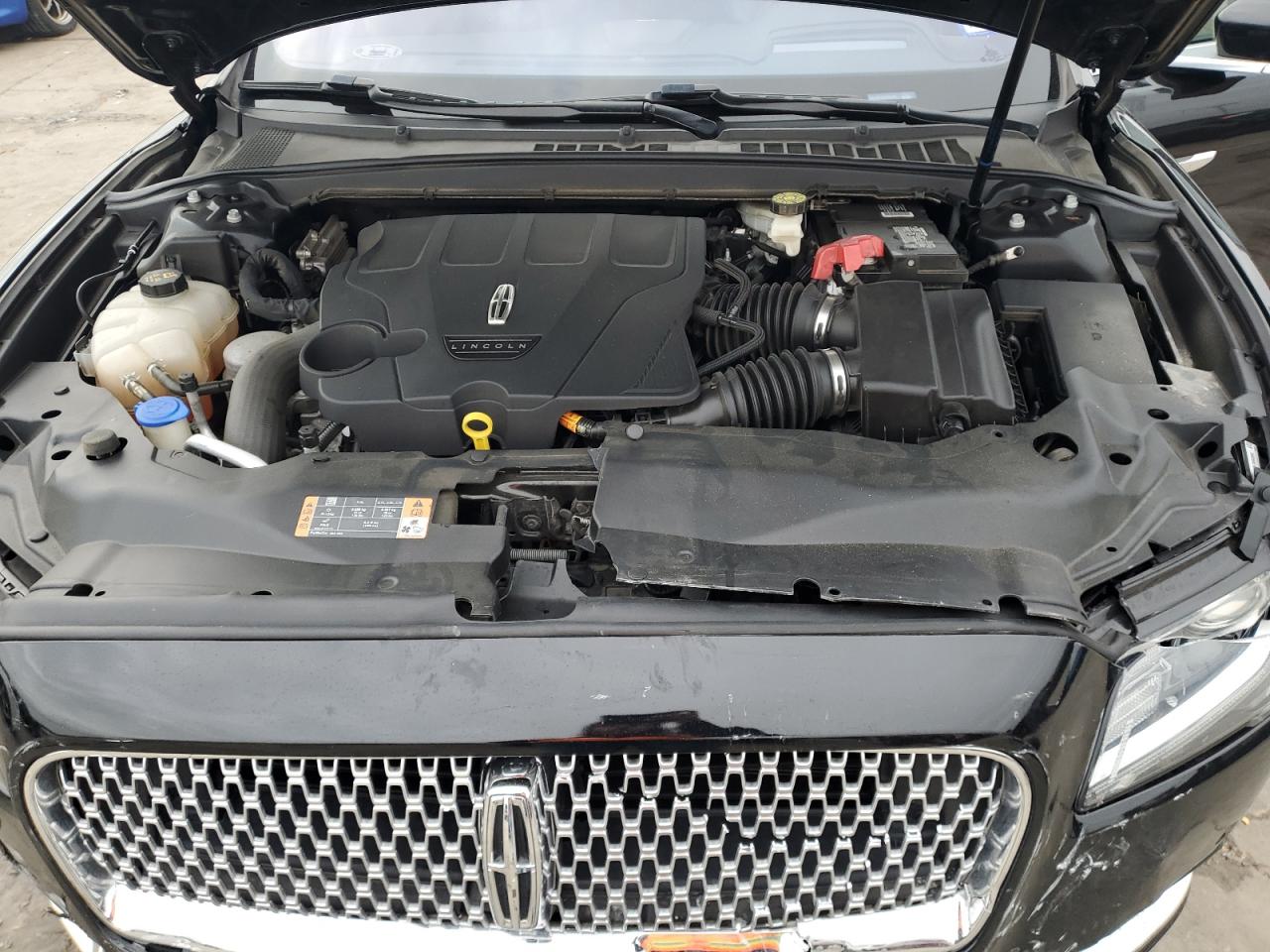 2020 Lincoln Continental - Image 11