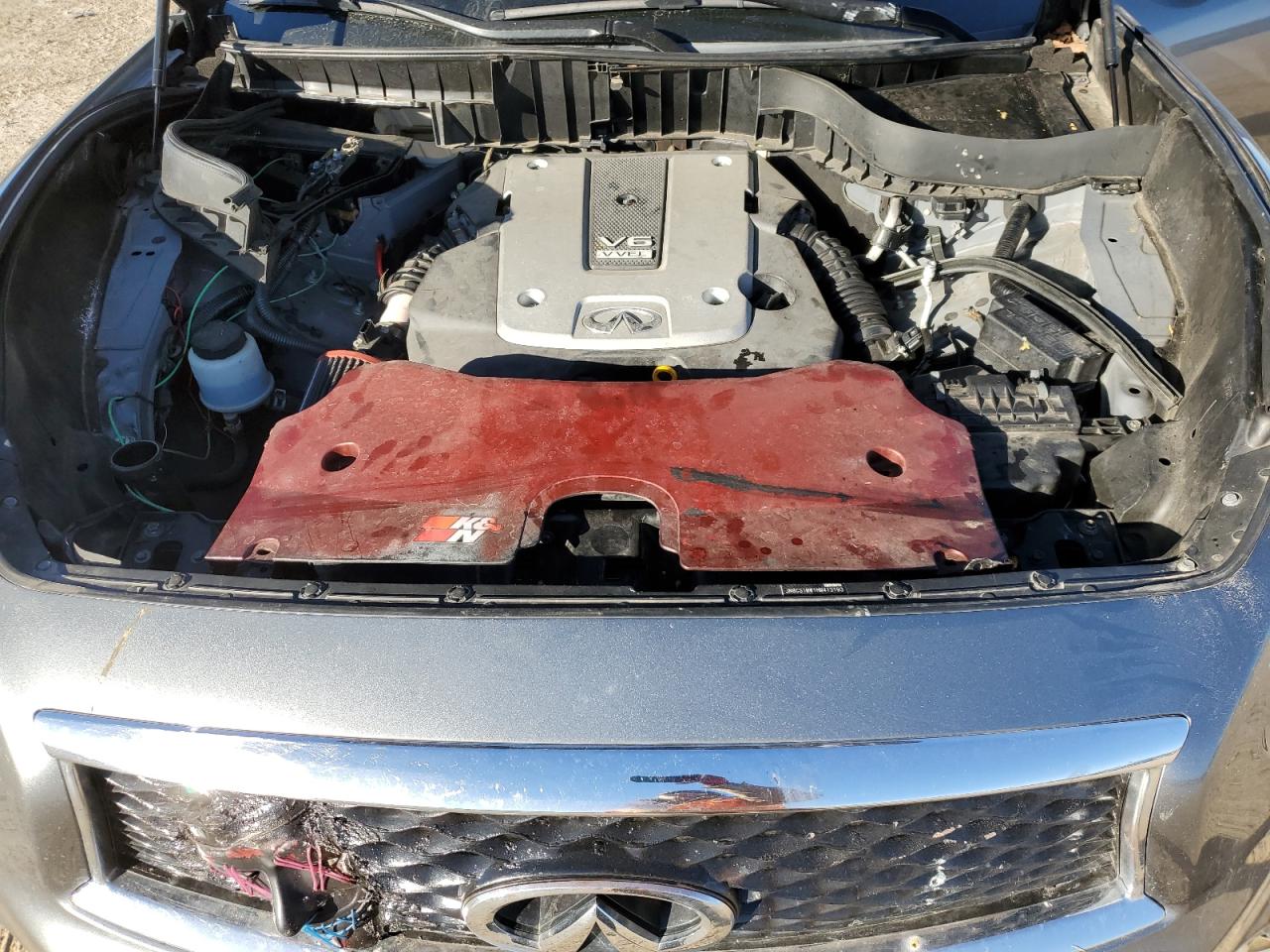 2017 Infiniti QX70 - Image 12