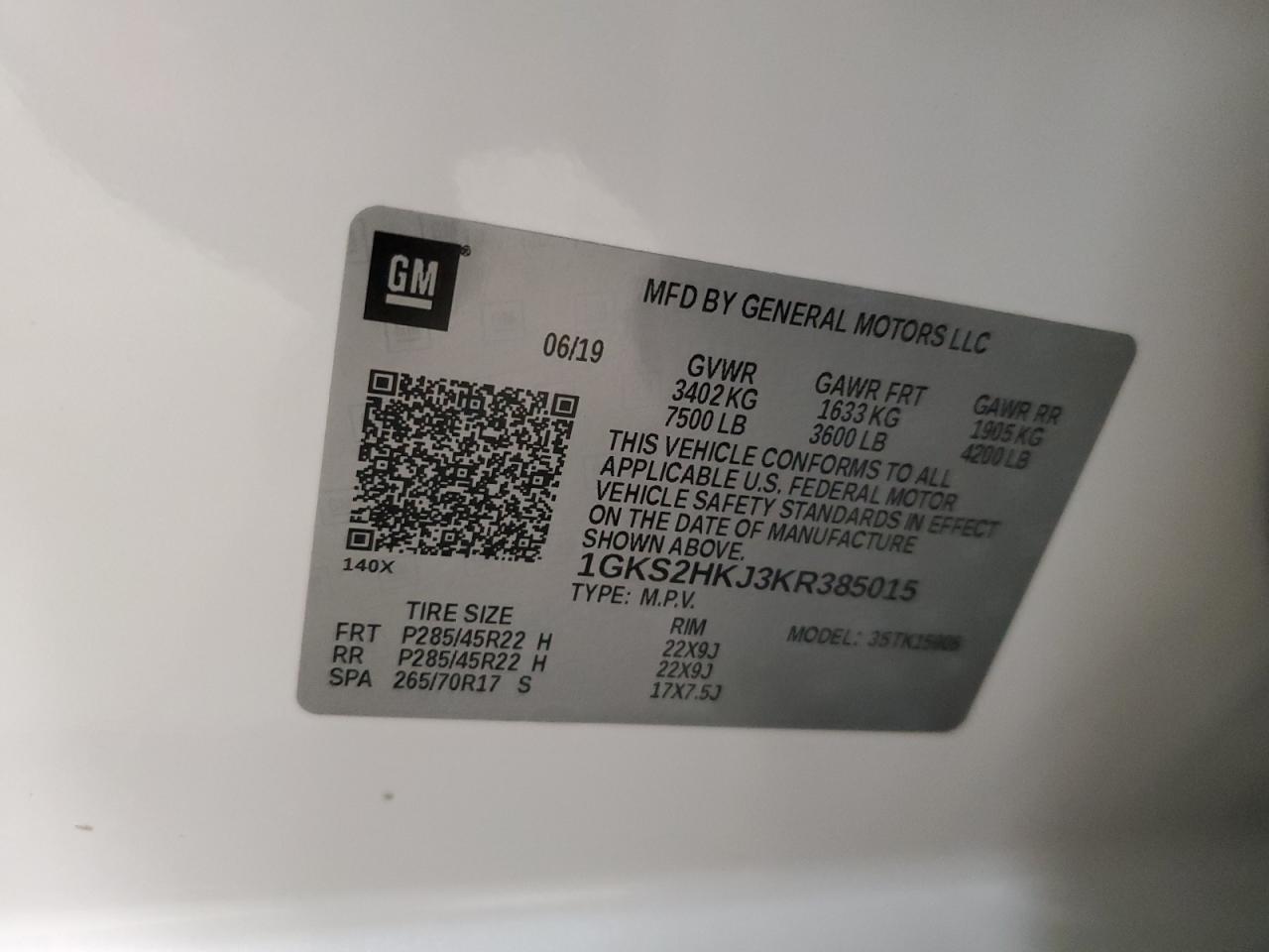 2019 GMC Yukon - Image 14