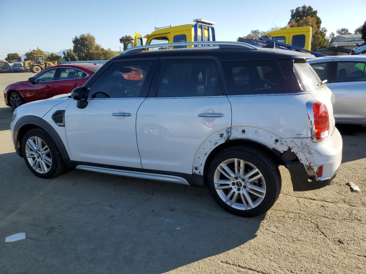2018 MINI Cooper - Image 2