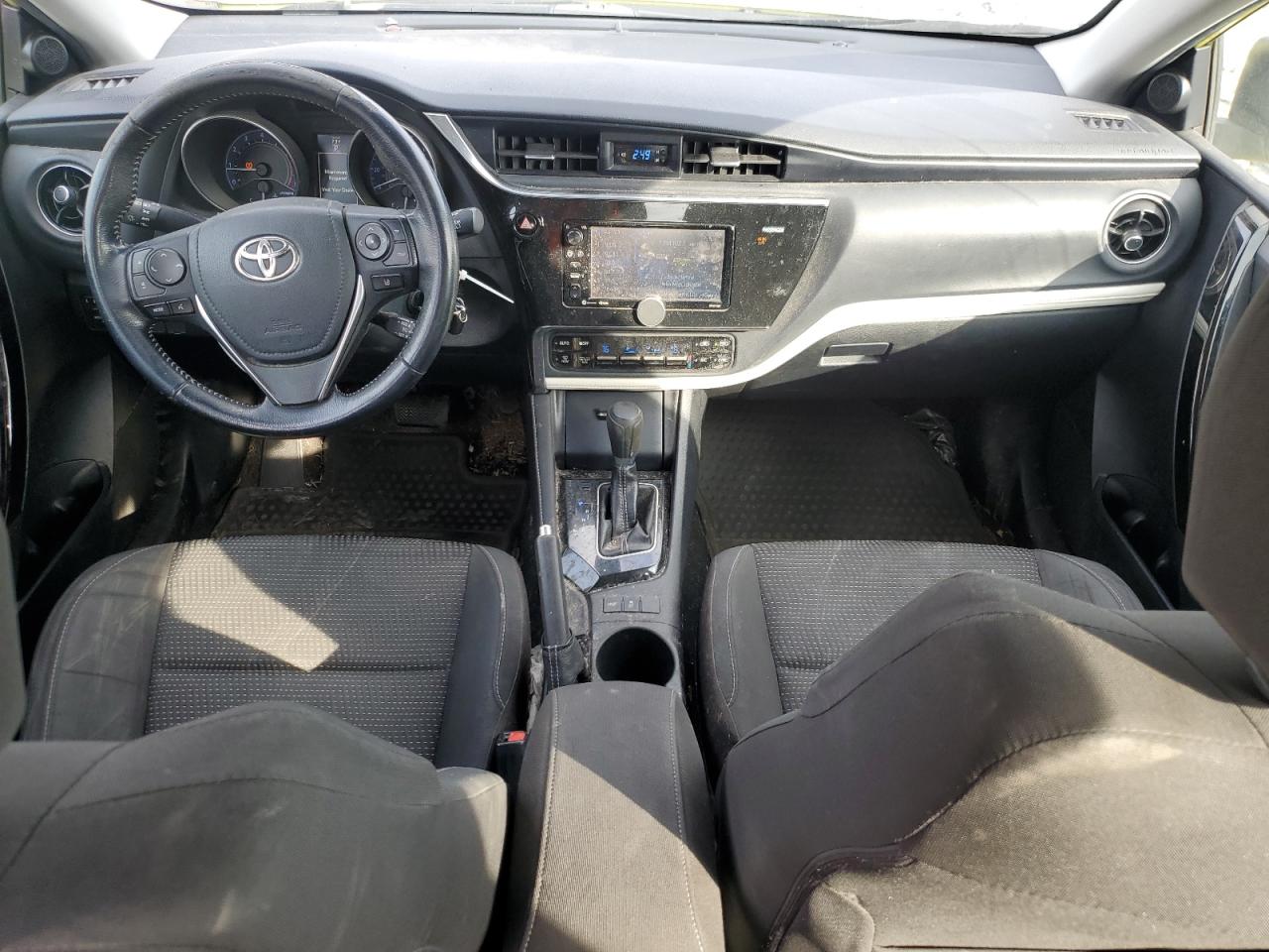 2018 Toyota Corolla - Image 8