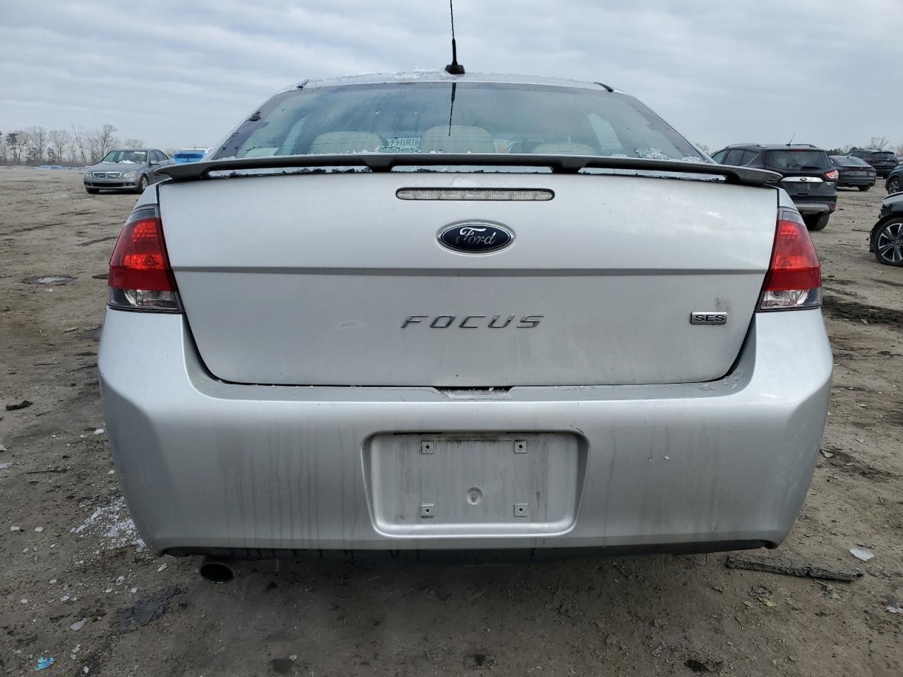 2011 Ford Focus - Image 6