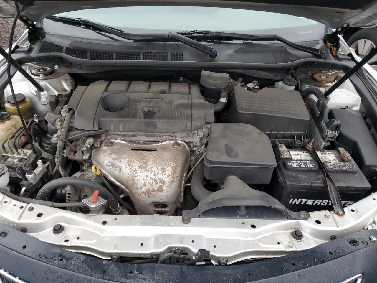 2011 Toyota Camry - Image 11