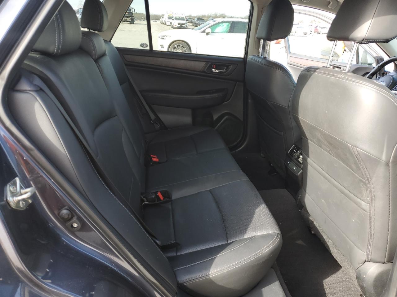2017 Subaru Outback - Image 12