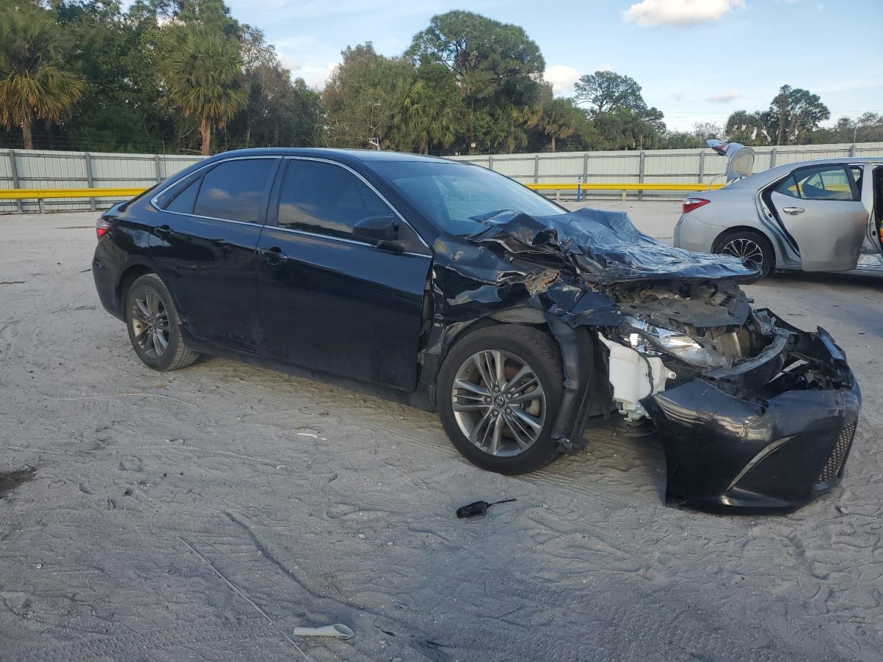 2017 Toyota Camry - Image 4