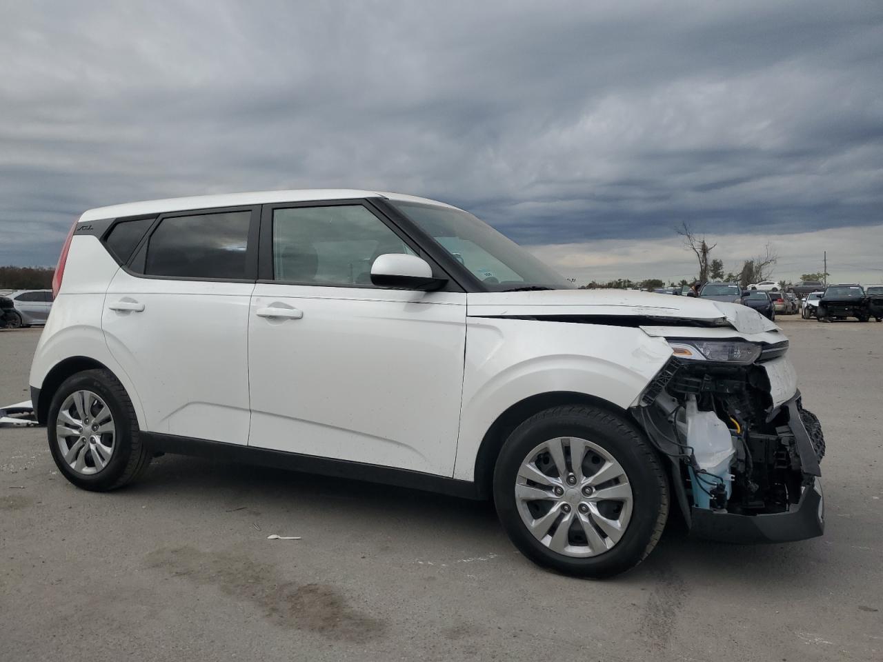 2022 Kia Soul - Image 4