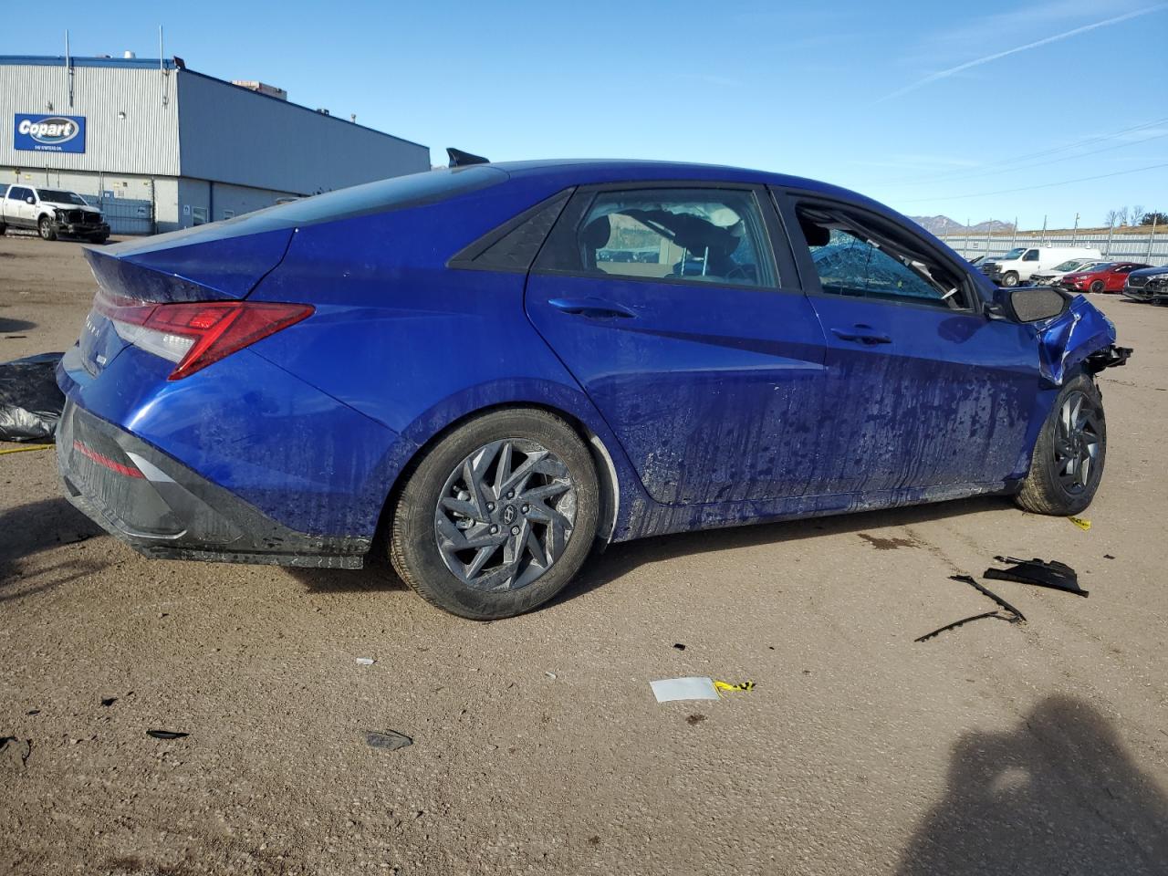 2024 Hyundai Elantra - Image 3