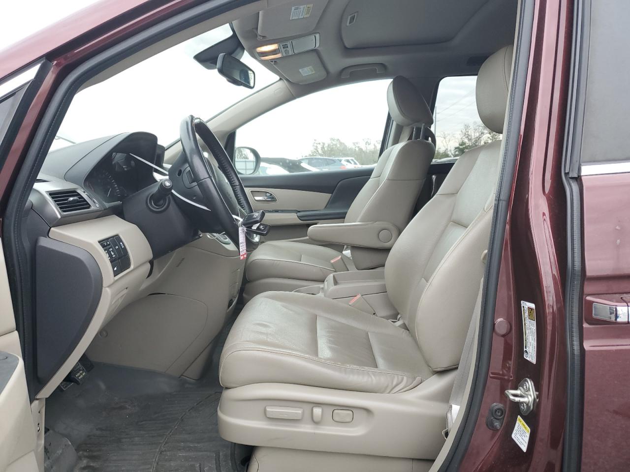 2016 Honda Odyssey - Image 7