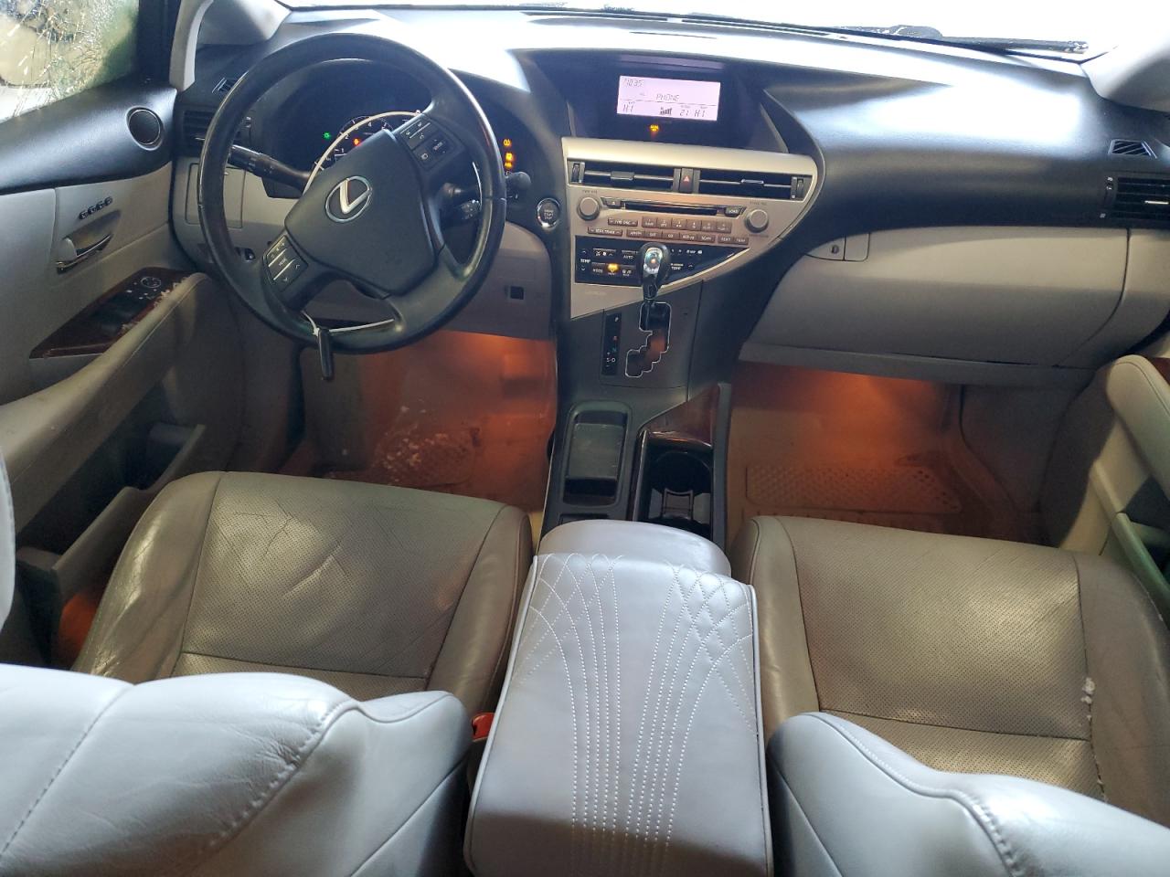2010 Lexus RX - Image 8