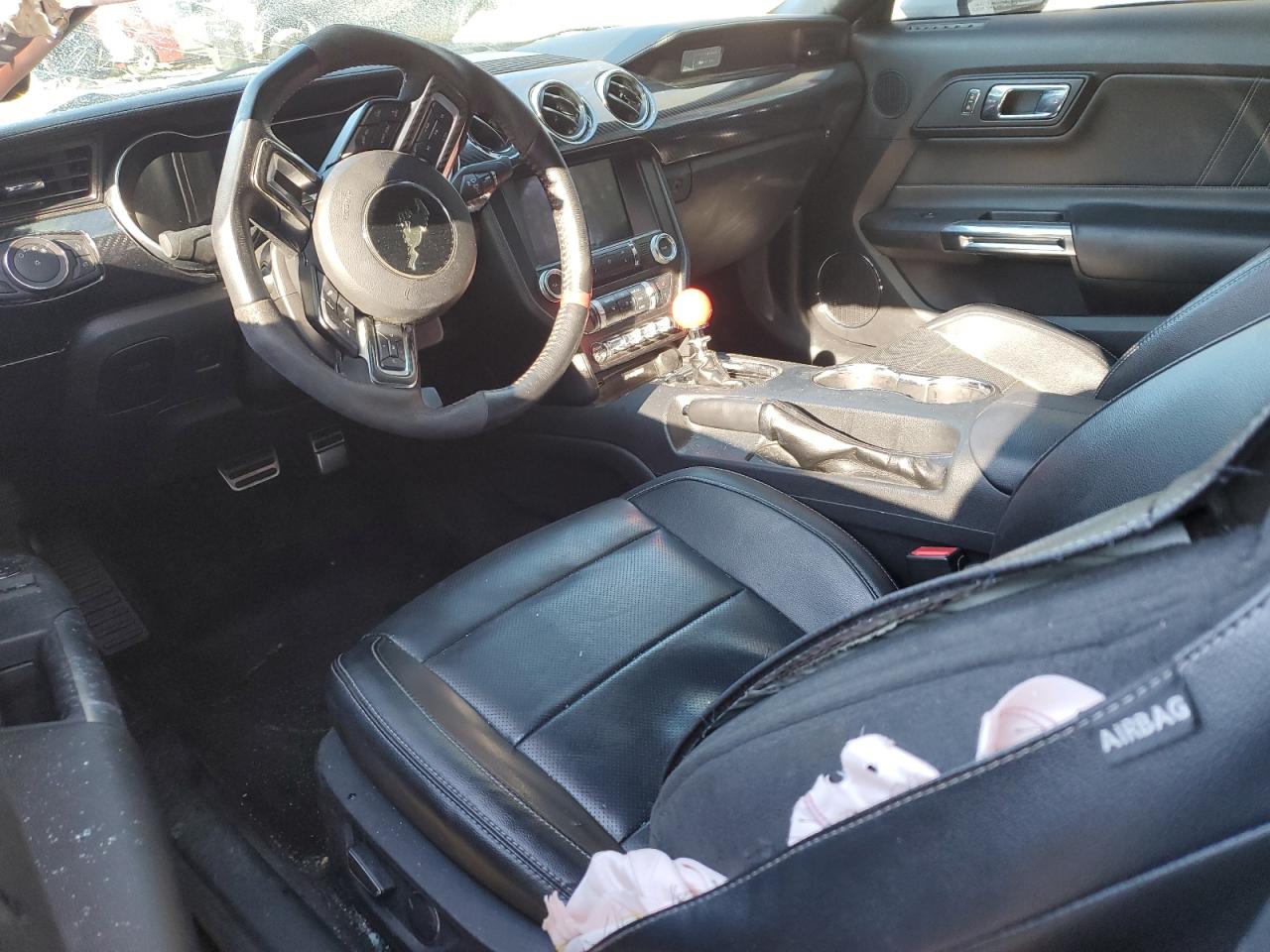 1FA6P8CF9H5320572 FORD MUSTANG 2017