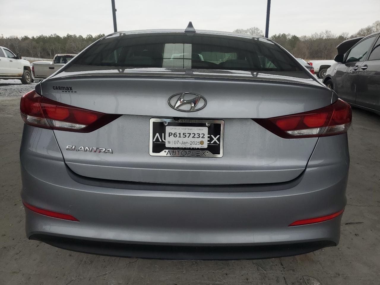 2017 Hyundai Elantra - Image 6