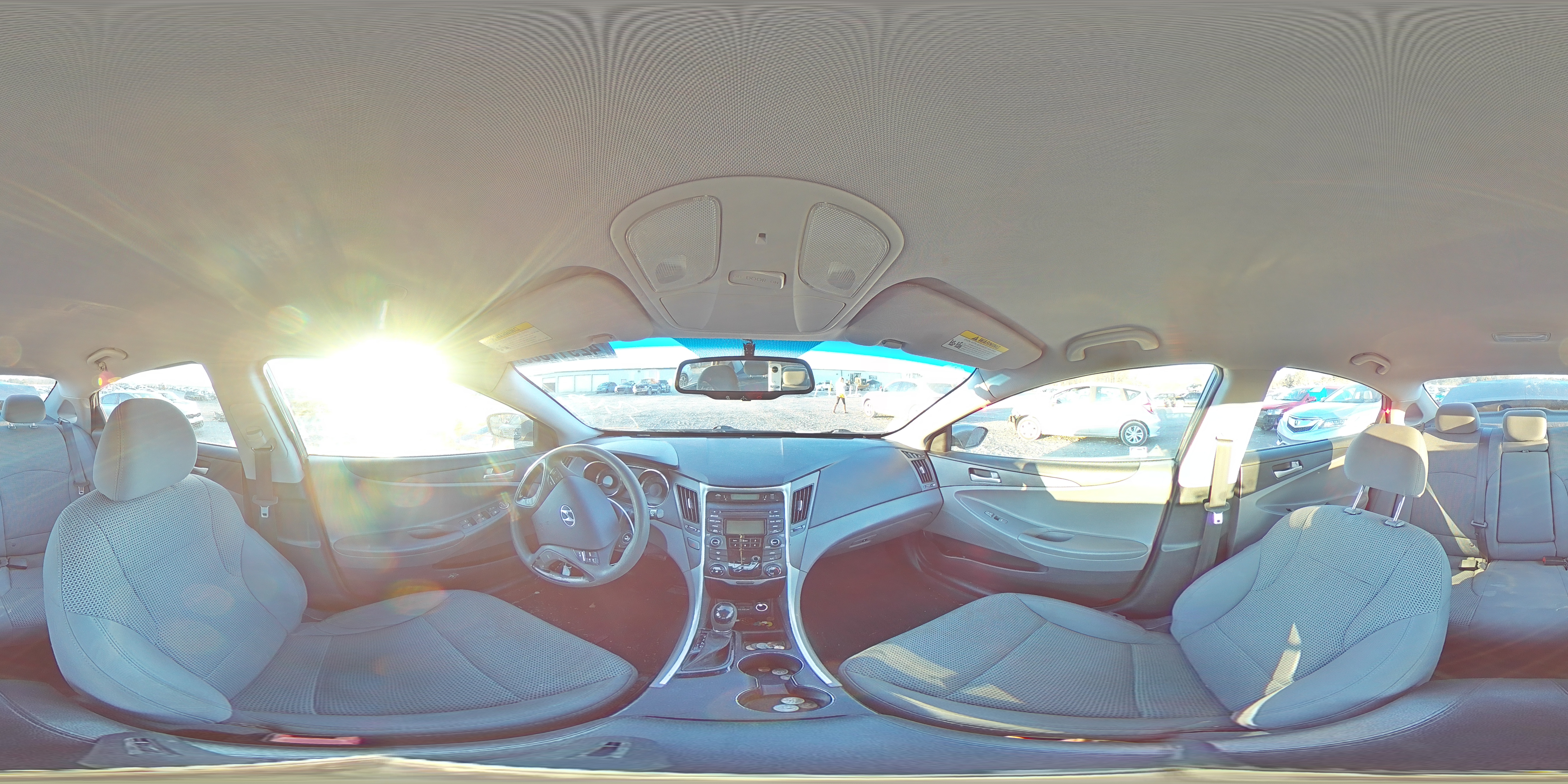 2012 Hyundai Sonata - Image 13