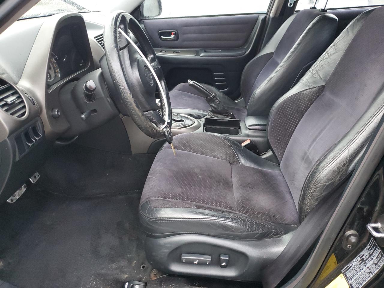 2001 Lexus IS - Image 7