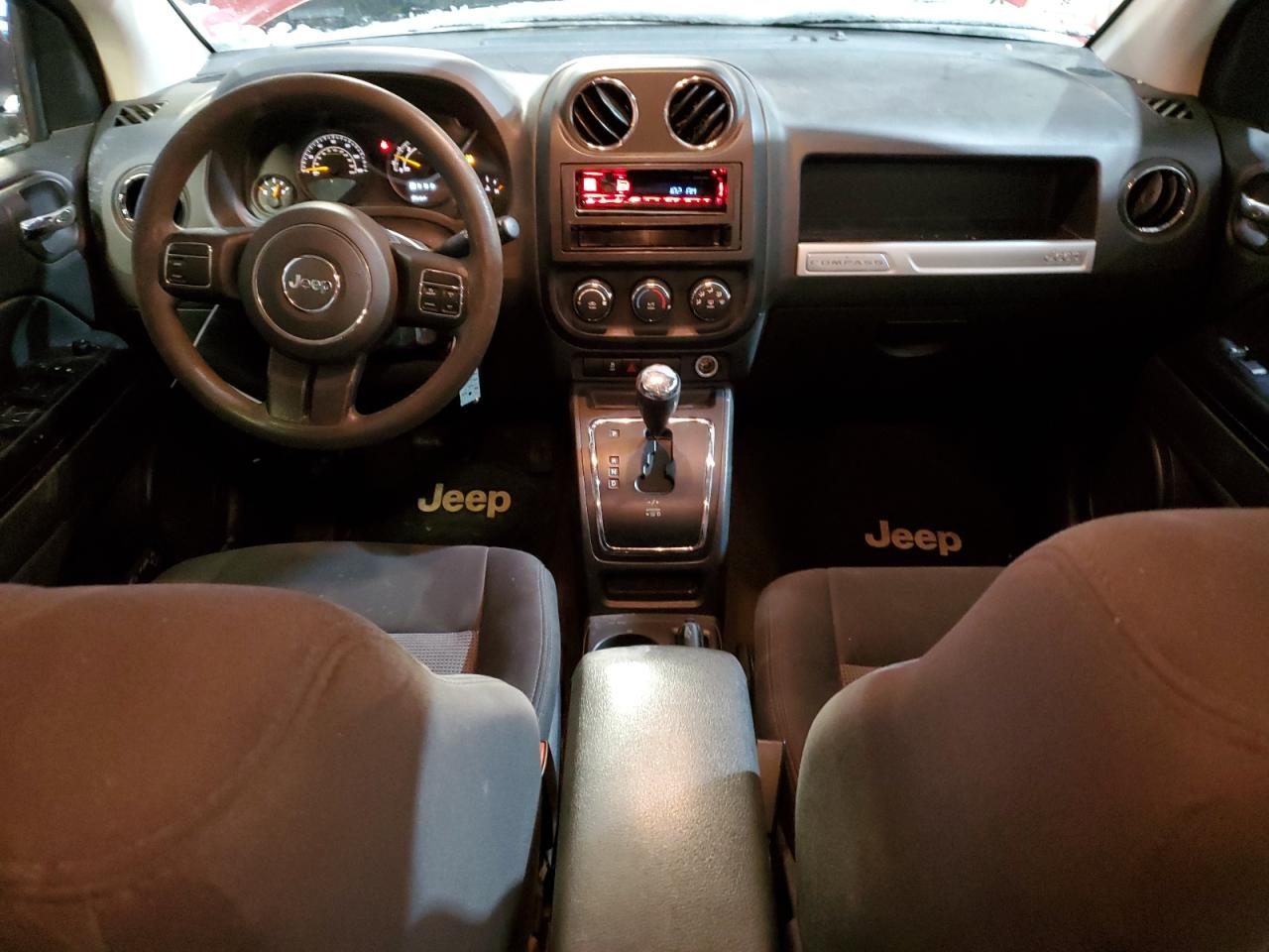 2016 Jeep Compass - Image 8