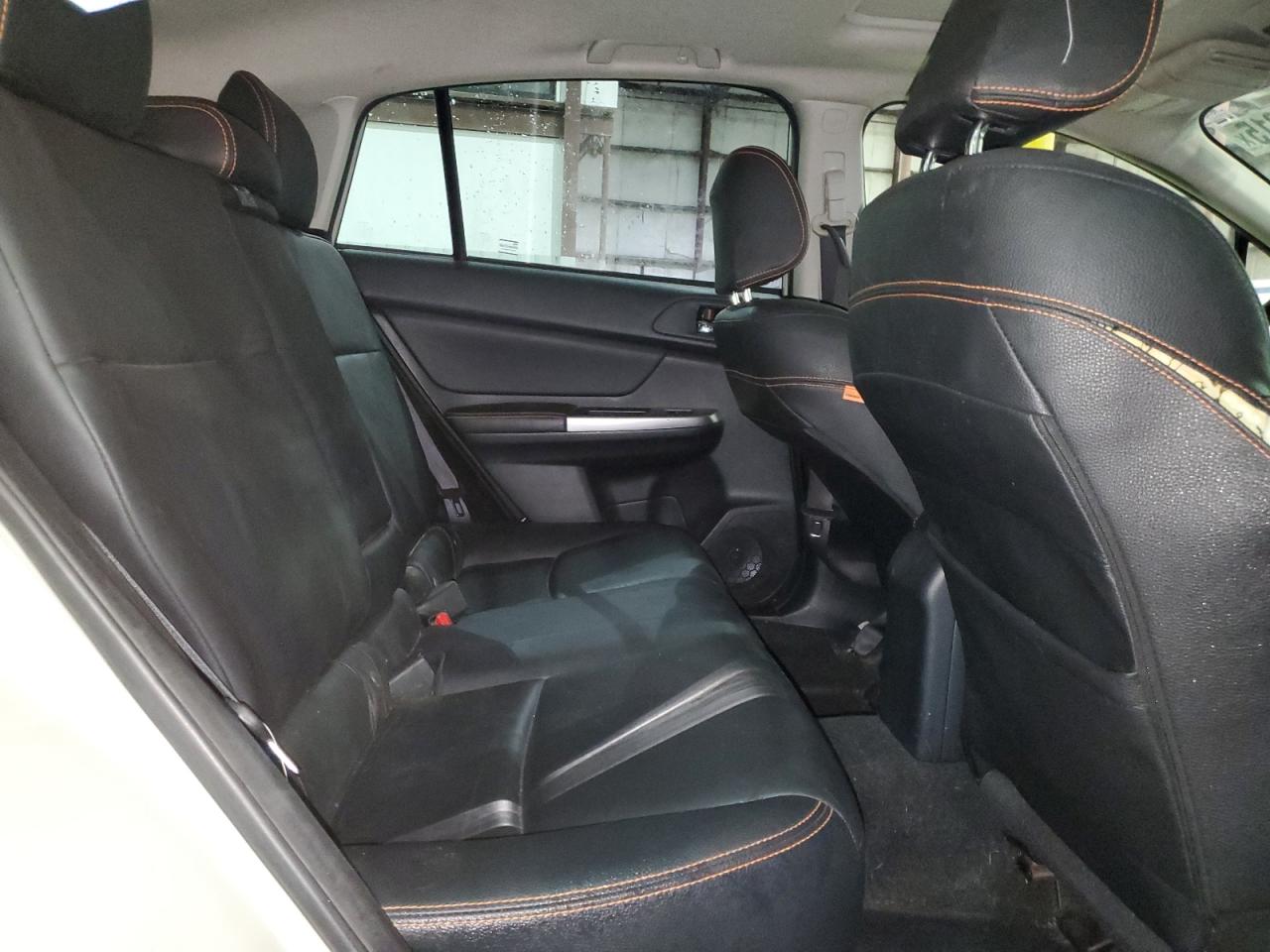 2016 Subaru XV - Image 10