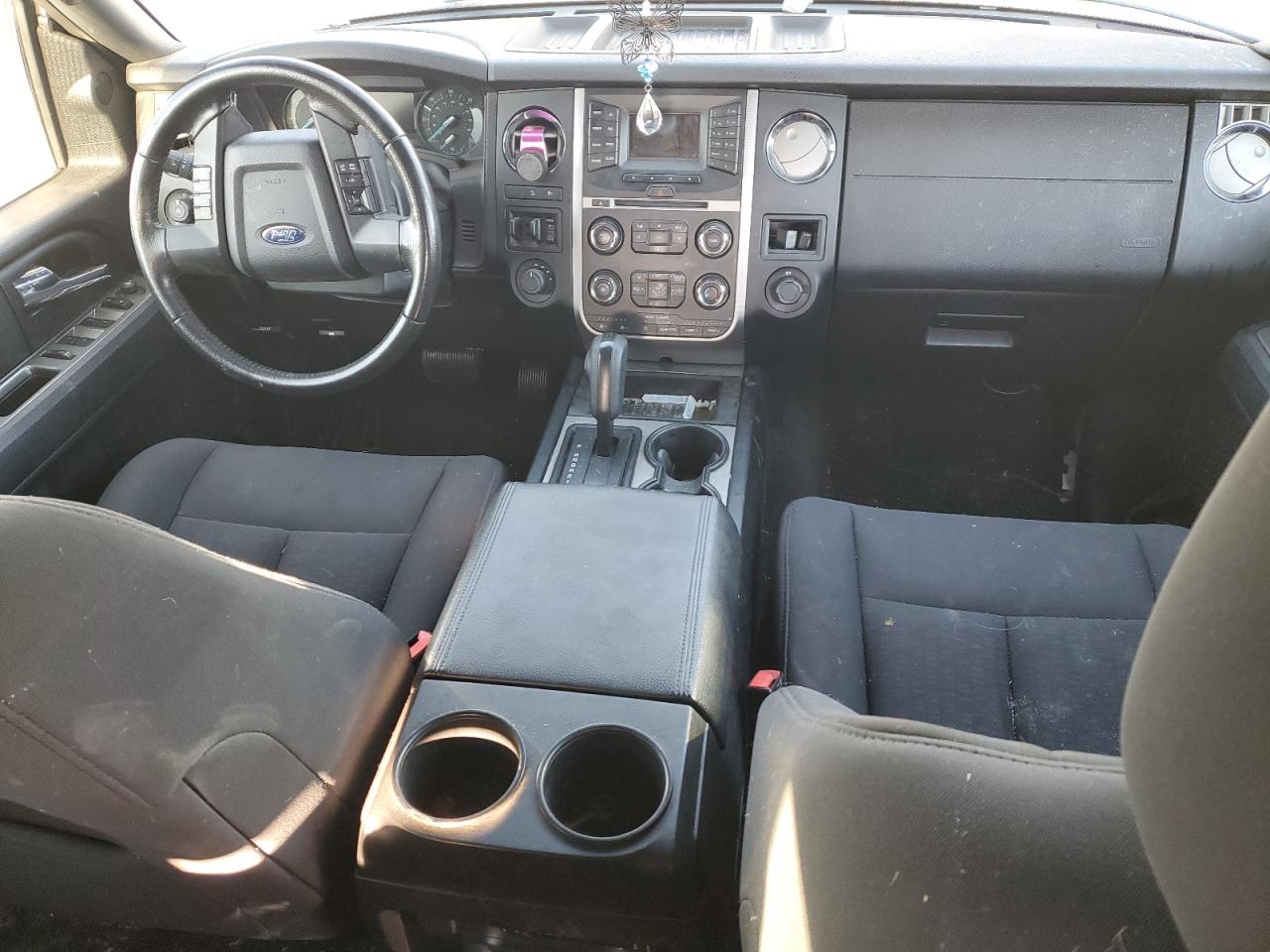 2017 Ford Expedition - Image 8