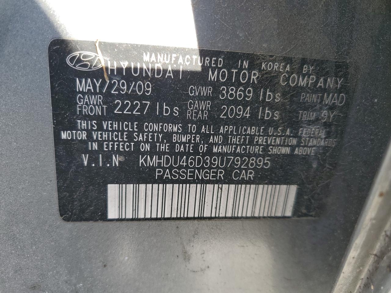 2009 Hyundai Elantra - Image 12