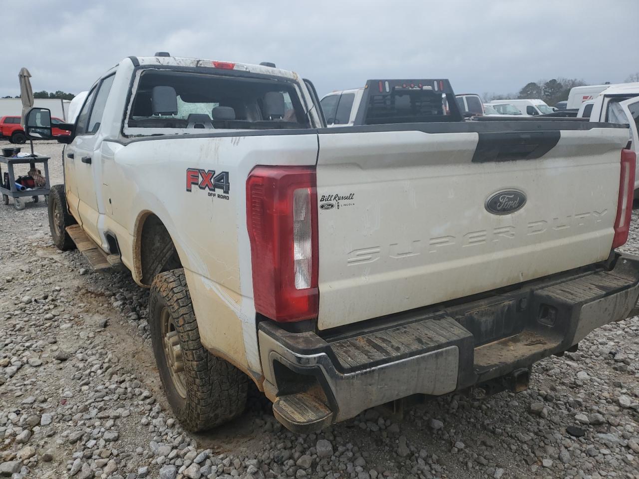 2023 Ford F250 - Image 2