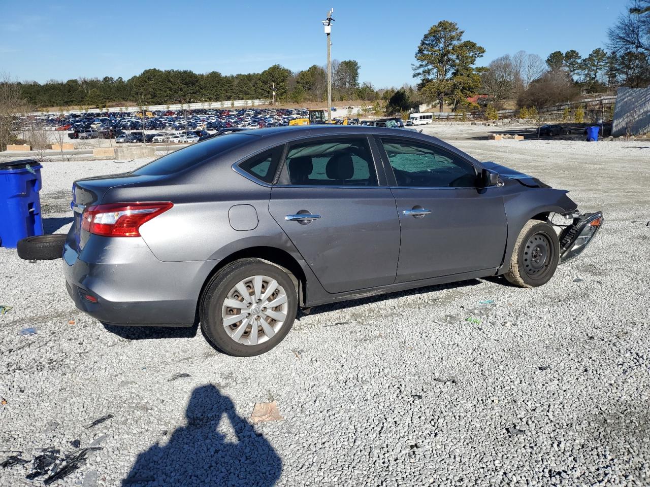 2016 Nissan Sentra - Image 3