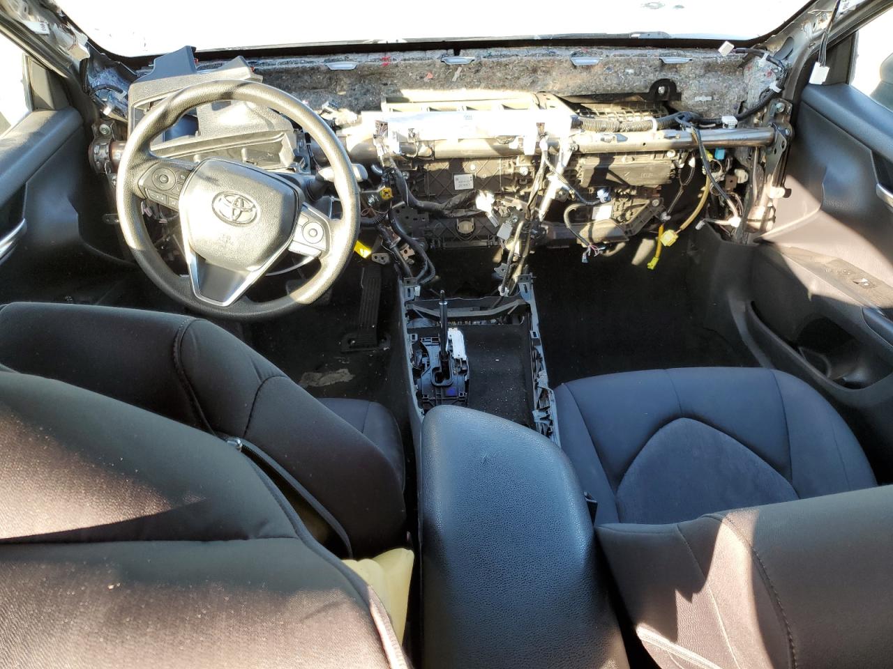 2018 Toyota Camry - Image 8