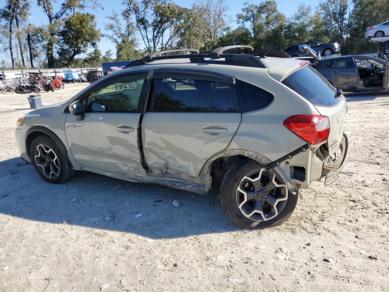 2015 Subaru XV - Image 2