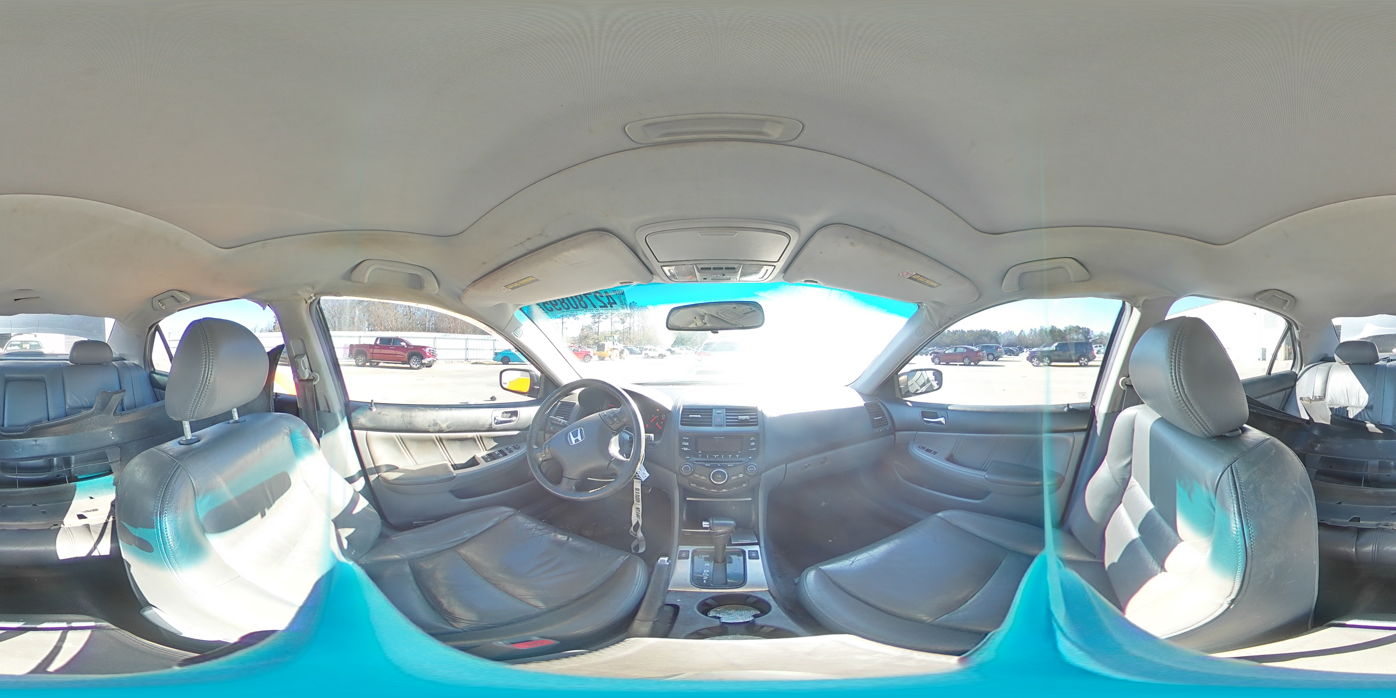 2005 Honda Accord - Image 12