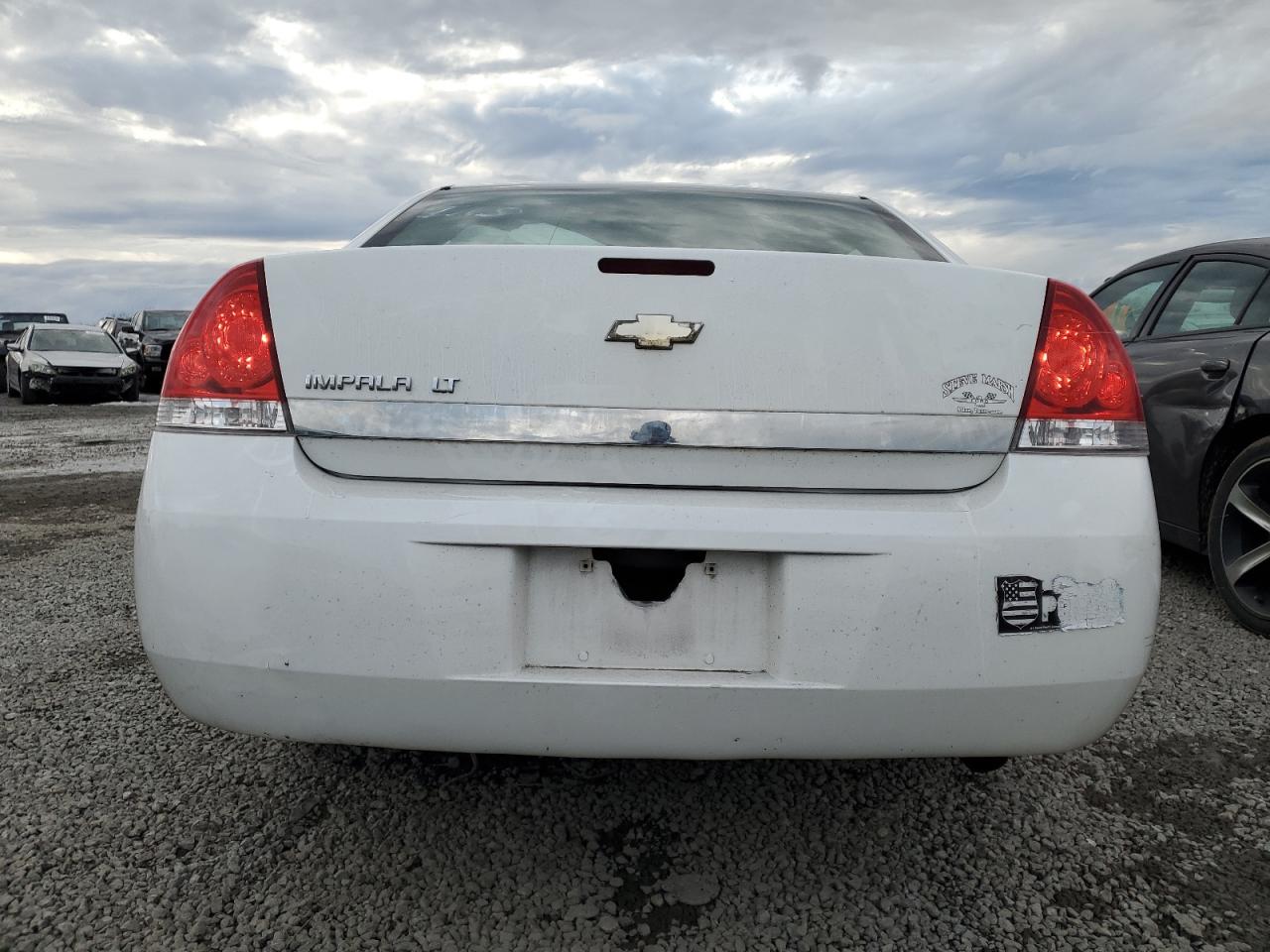 2010 Chevrolet Impala - Image 6