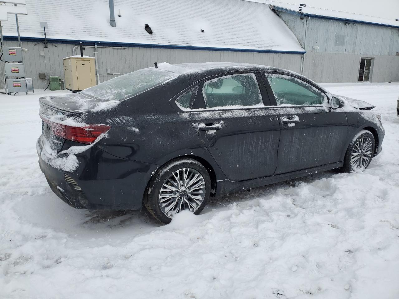 2024 Kia Forte - Image 3