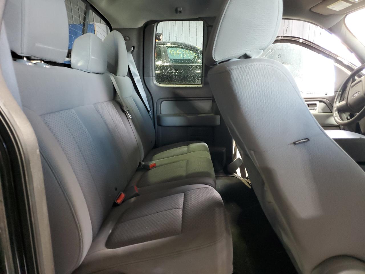 2011 Ford F-150 - Image 10
