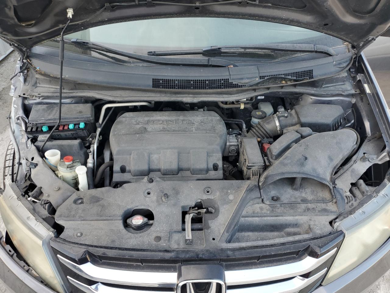 2014 Honda Odyssey - Image 12