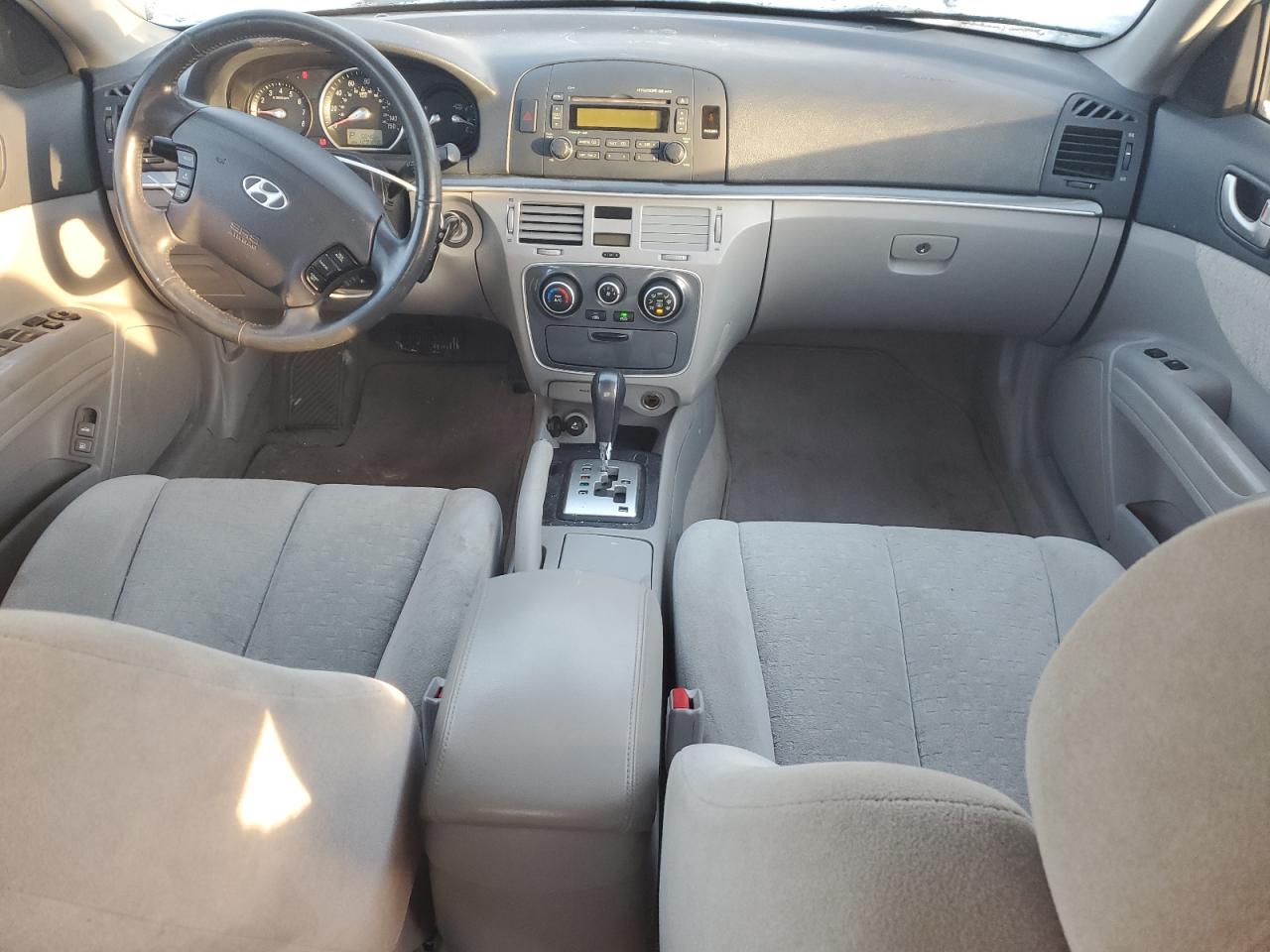 2007 Hyundai Sonata - Image 8
