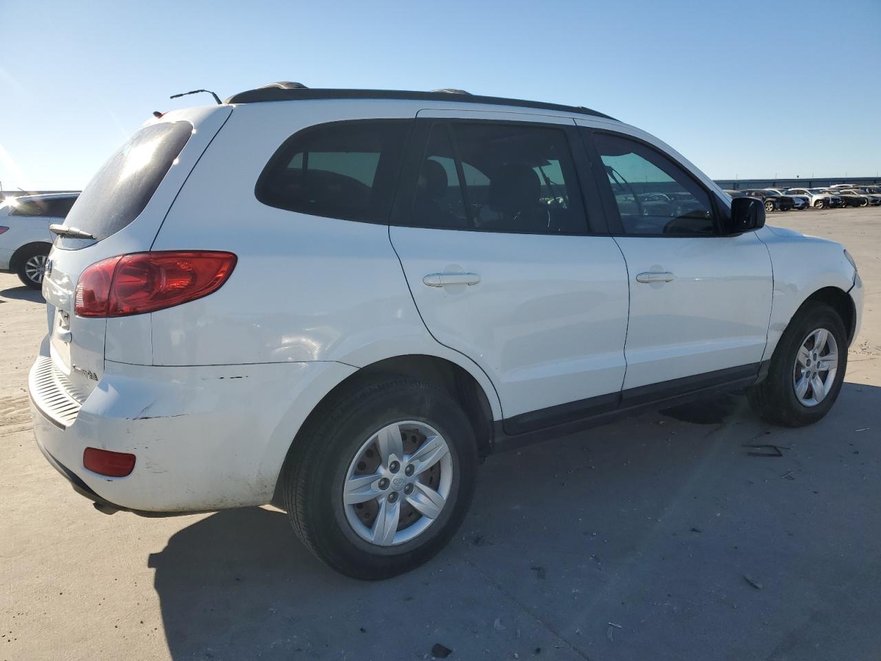 2009 Hyundai Santa Fe - Image 3
