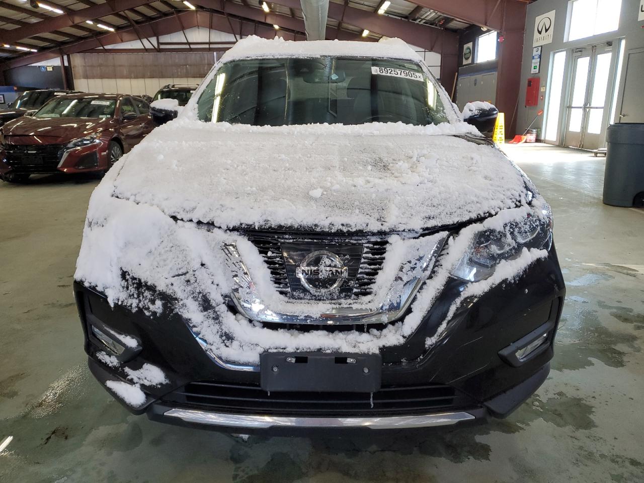 2017 Nissan Rogue - Image 5
