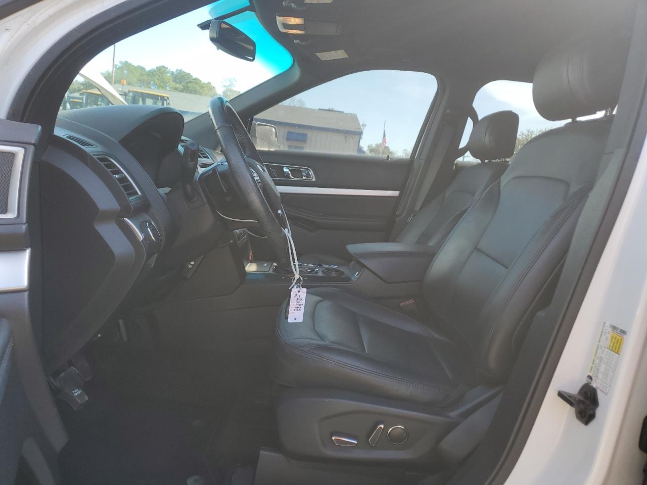 2016 Ford Explorer - Image 7